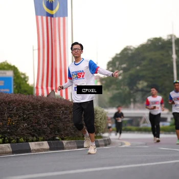Runner Photo 4675821