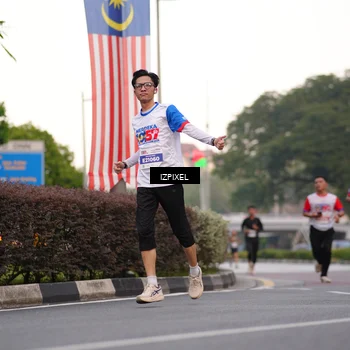 Runner Photo 4675837