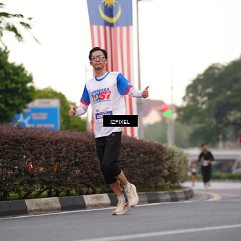 Runner Photo 4675839