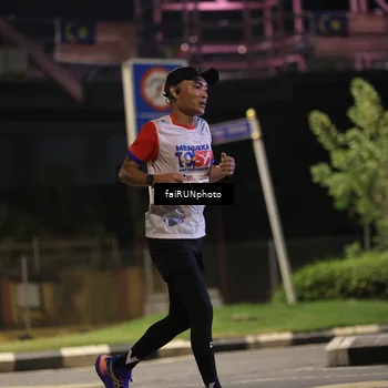 Runner Photo 4675844