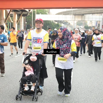Runner Photo 4675863