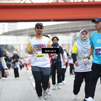 Runner Photo 4675908
