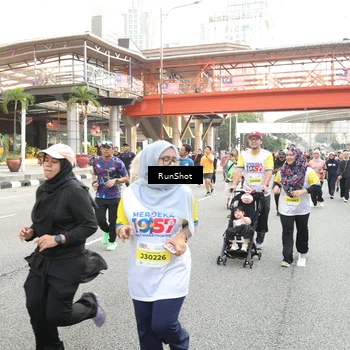 Runner Photo 4675914
