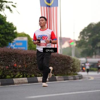 Runner Photo 4675920