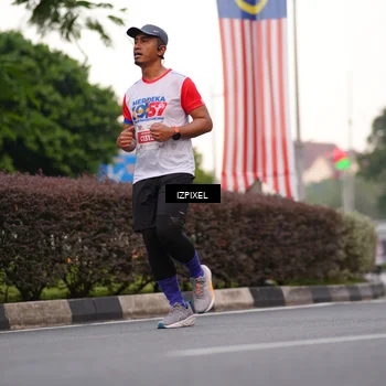 Runner Photo 4675950