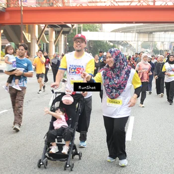 Runner Photo 4675987