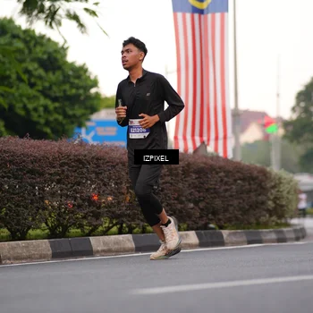 Runner Photo 4675991