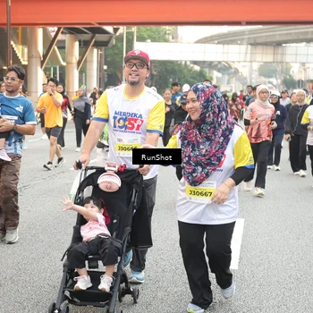 Runner Photo 4676022