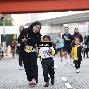 Runner Photo 4676030