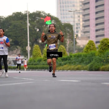 Runner Photo 4676036