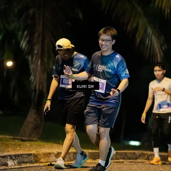 Runner Photo 4676048