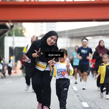 Runner Photo 4676052