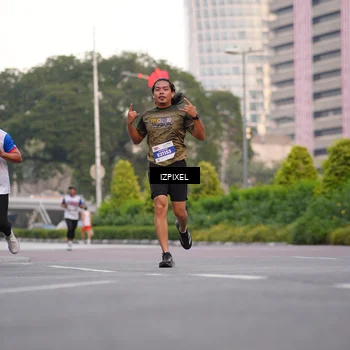 Runner Photo 4676056