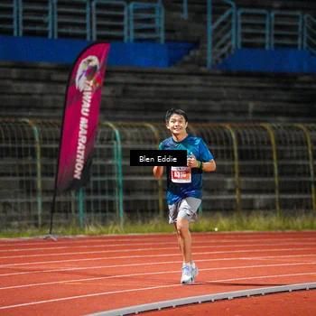 Runner Photo 4676071