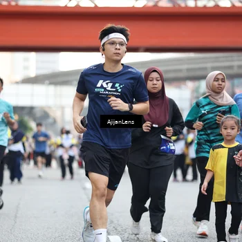 Runner Photo 4676116