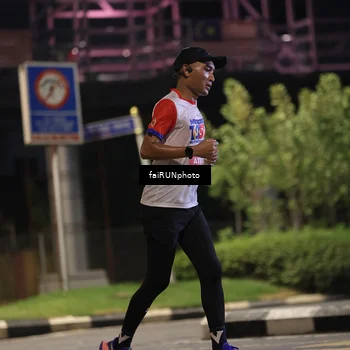 Runner Photo 4676162