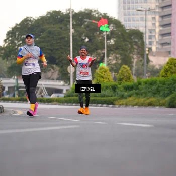 Runner Photo 4676175