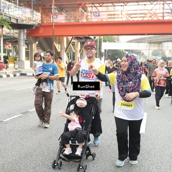 Runner Photo 4676182