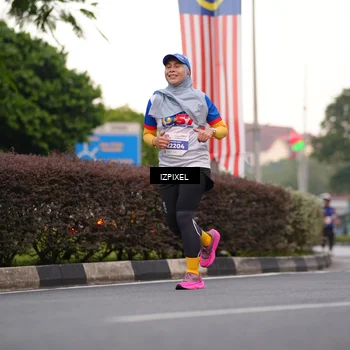 Runner Photo 4676216