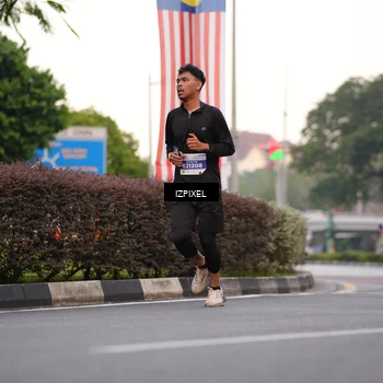 Runner Photo 4676231