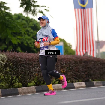 Runner Photo 4676233