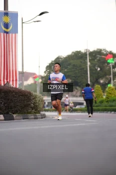 Runner Photo 4676266
