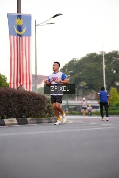 Runner Photo 4676293