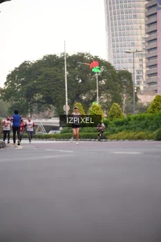 Runner Photo 4676317