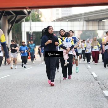 Runner Photo 4676348