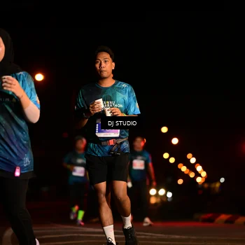 Runner Photo 4676349