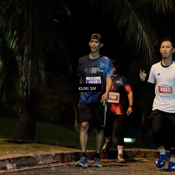 Runner Photo 4676352