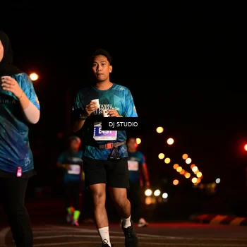 Runner Photo 4676369