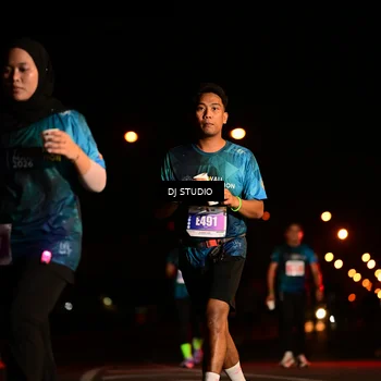 Runner Photo 4676374