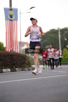 Runner Photo 4676378