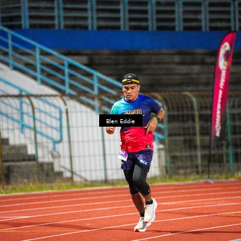 Runner Photo 4676398