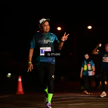 Runner Photo 4676466