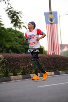Runner Photo 4676493