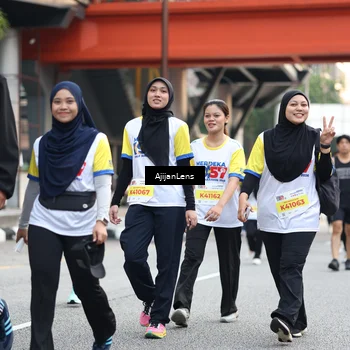 Runner Photo 4676496
