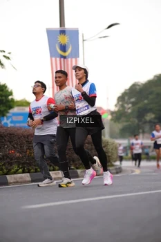 Runner Photo 4676541