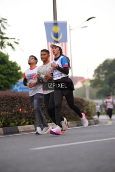 Runner Photo 4676560