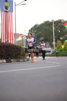 Runner Photo 4676576