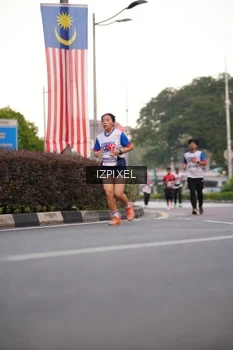 Runner Photo 4676609