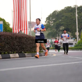 Runner Photo 4676612