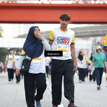 Runner Photo 4676646