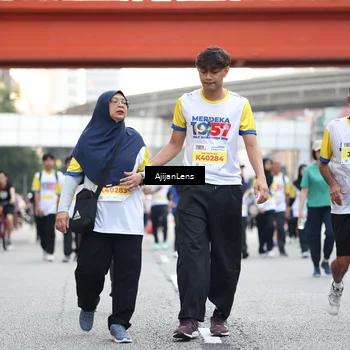 Runner Photo 4676687