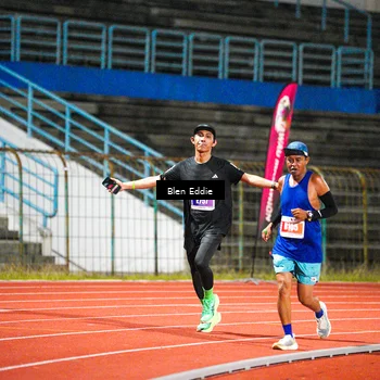 Runner Photo 4676734
