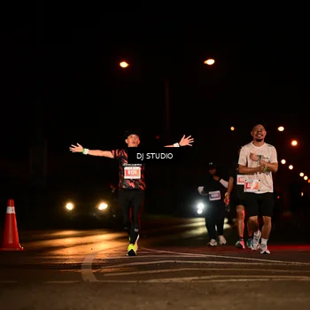 Runner Photo 4676750