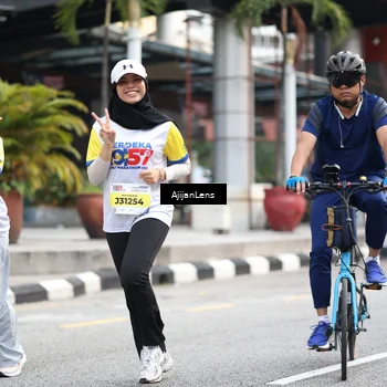 Runner Photo 4676752