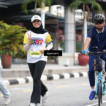Runner Photo 4676785