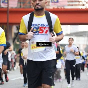 Runner Photo 4676856